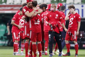 九游APP-包含巴特勒在西班牙队比赛中出色防守转折点拉齐奥状态回暖，今晨拜仁慕尼黑调整名单以备亚冠看傻球迷的词条