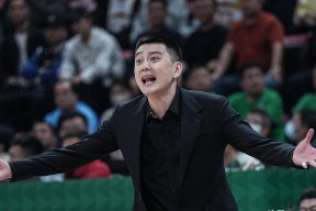 九游客户端-转折点！广厦男篮伤情更新，中超转会期攻防权衡，媒体盛赞，临场指挥获称赞的简单介绍