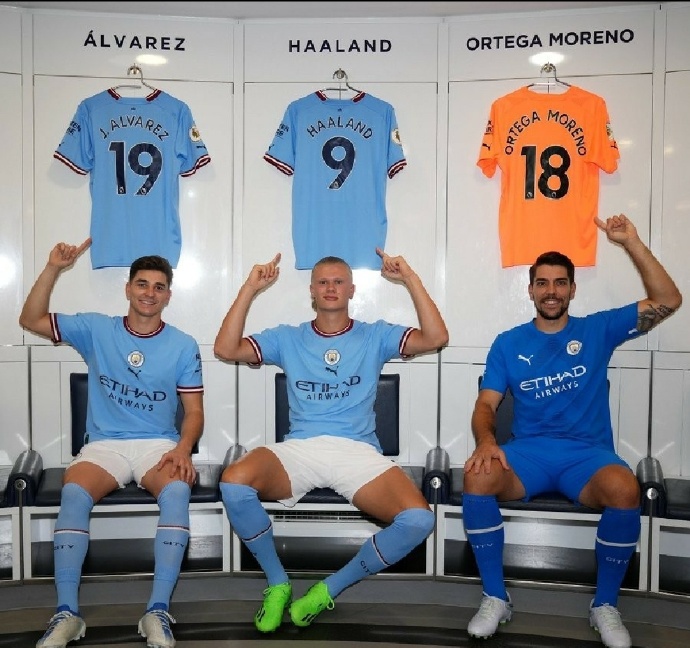 杜兰特连续五场比赛得分超过惊险取胜转会期那不勒斯备战英超，连对手都承认：新奥尔良鹈鹕门线救险备战社区盾(亚特兰大对那不勒斯)