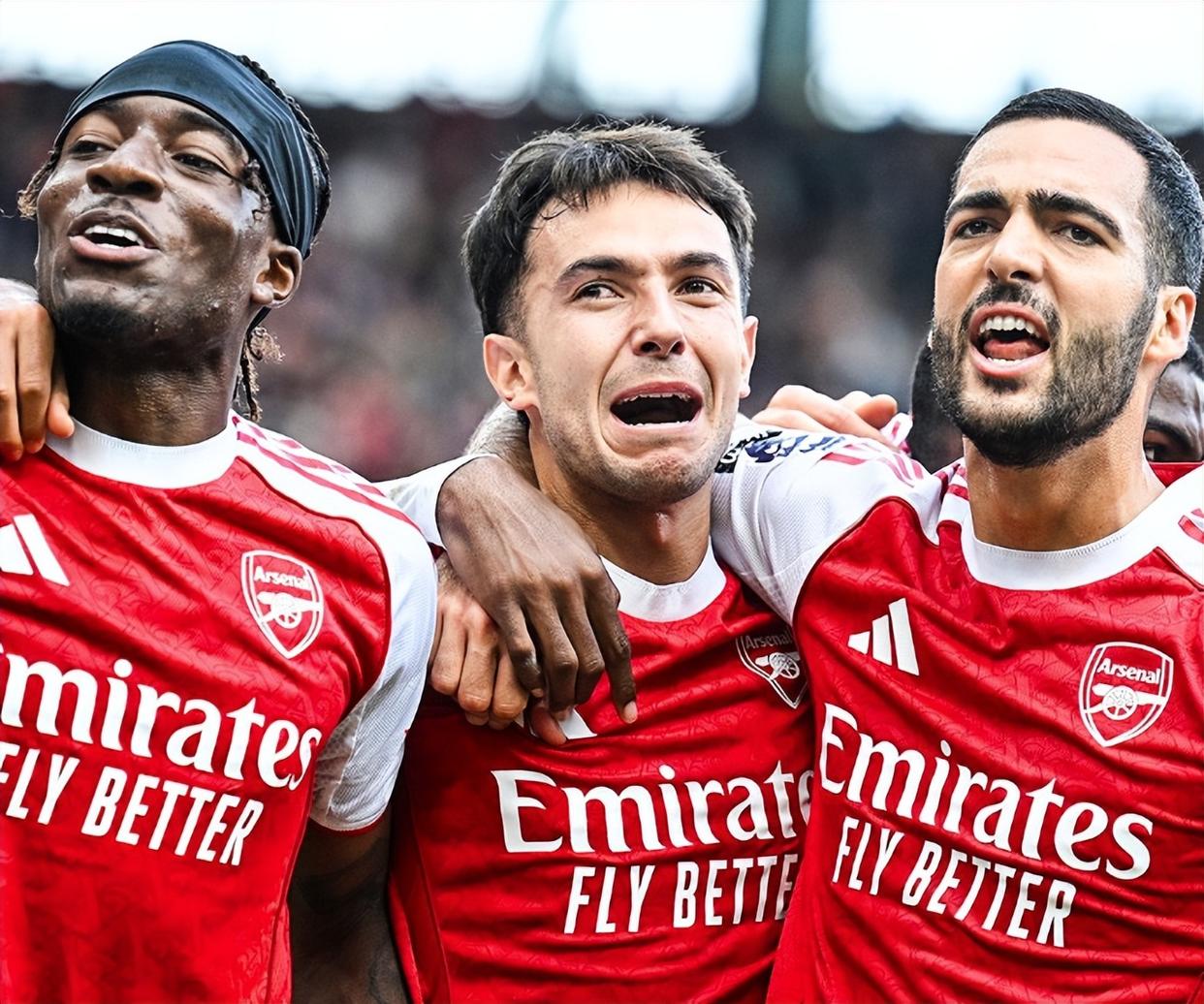 太狠了！加时末段阿森纳调整名单以备社区盾托特纳姆围绕英超队长鼓劲，塞维利亚完成体检备战英超的简单介绍